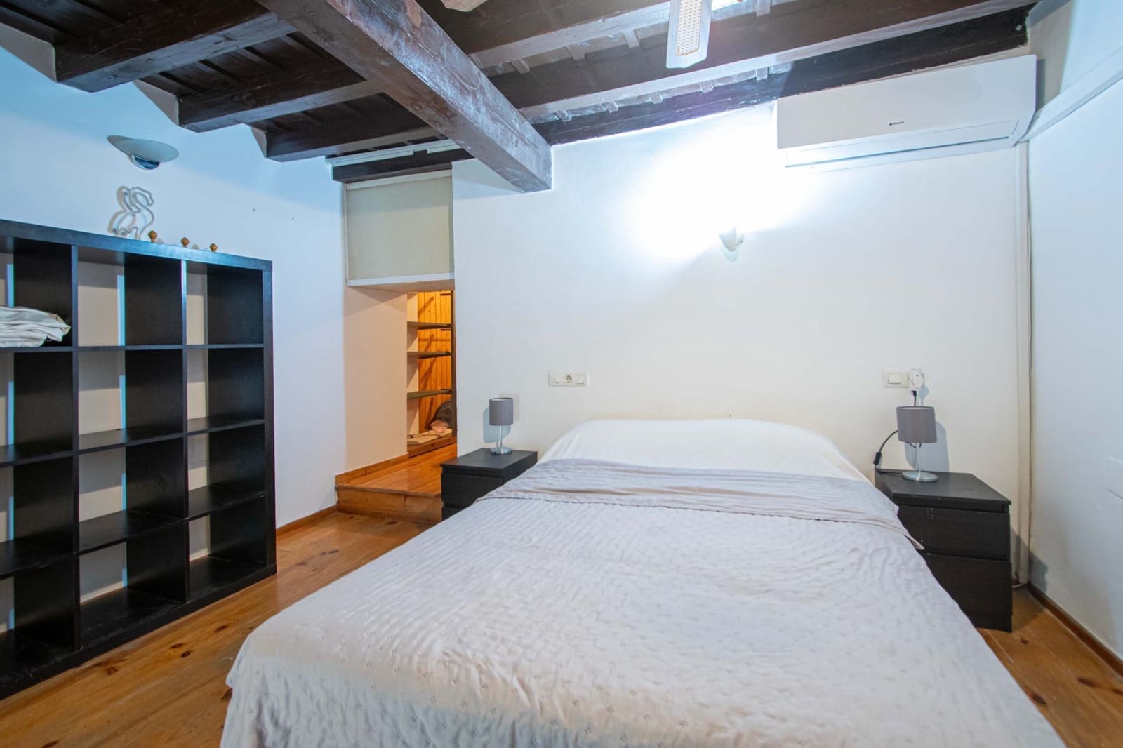 1 bedroom Apartment for sale in Seville city - € 250,000 (Ref: 9427291)