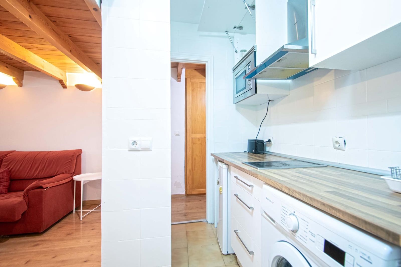 1 bedroom Apartment for sale in Seville city - € 250,000 (Ref: 9427291)