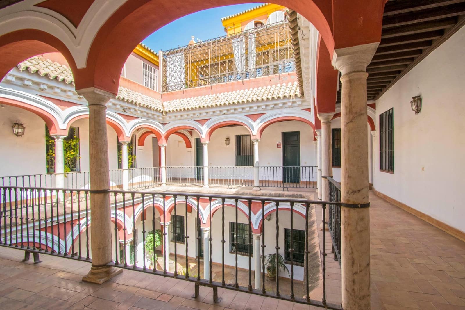 1 bedroom Apartment for sale in Seville city - € 250,000 (Ref: 9427291)