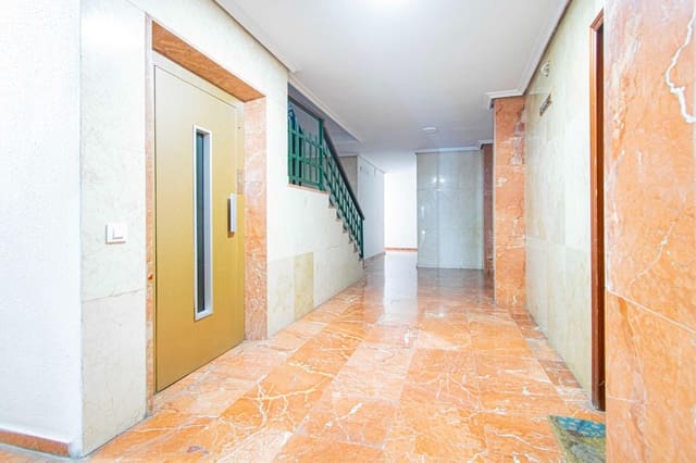 3 soveværelse Lejlighed til salg i Sevilla by - € 330.000 (Ref: 9427292)