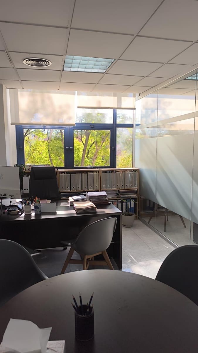 Oficina en Sevilla ciudad en venta - 55.000 € (Ref: 9431126)