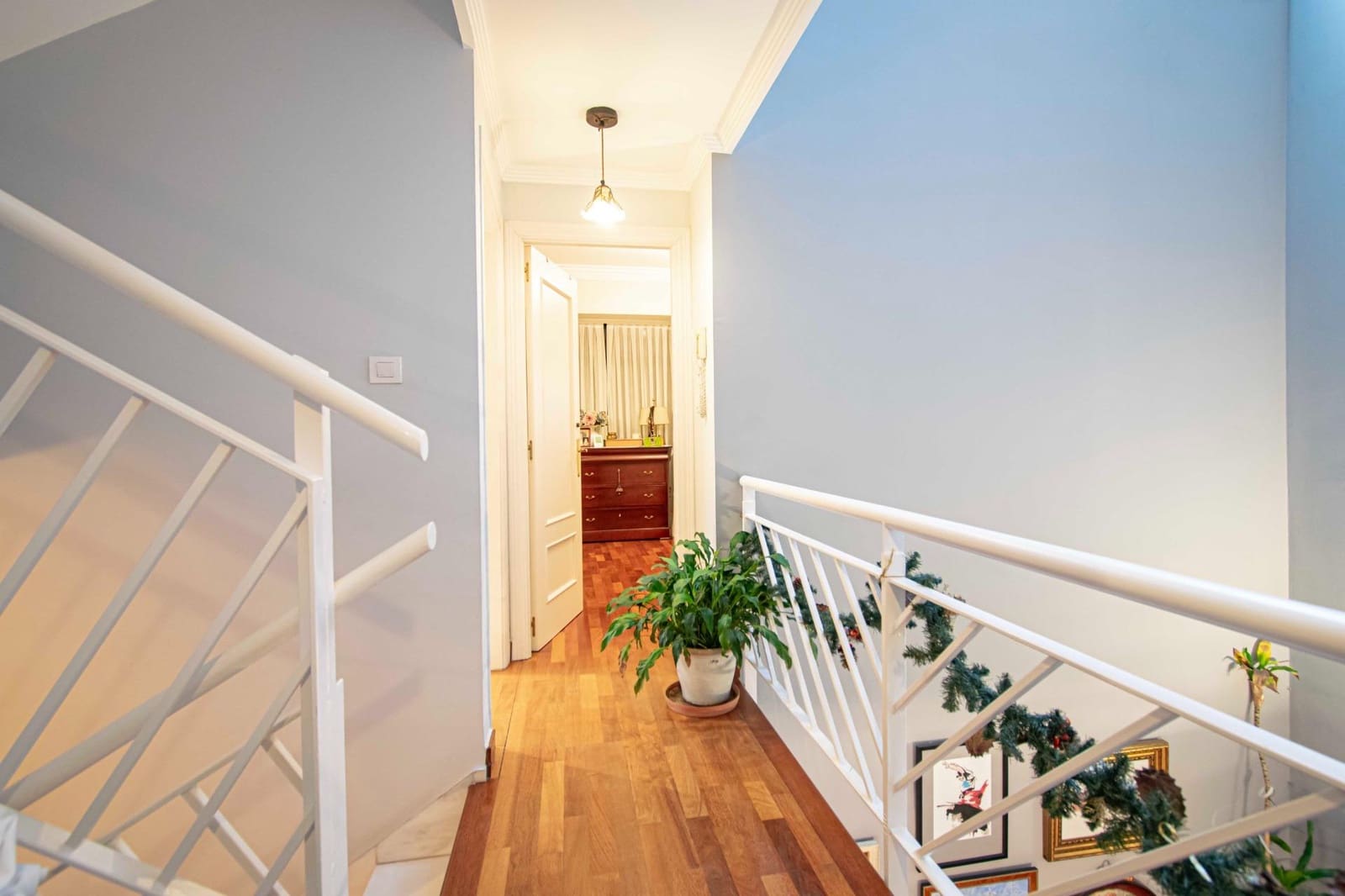 5 sypialnia Dom blizniak na sprzedaż w Miasto Sewilla - 750 000 € (Ref: 9433505)