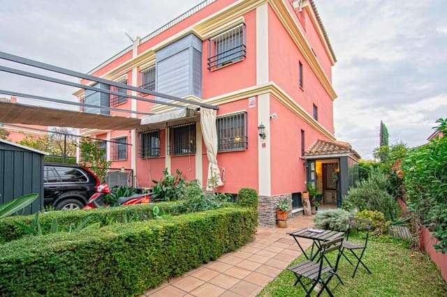 5 slaapkamer Halfvrijstaande villa te koop in Sevilla stad - € 750.000 (Ref: 9433505)