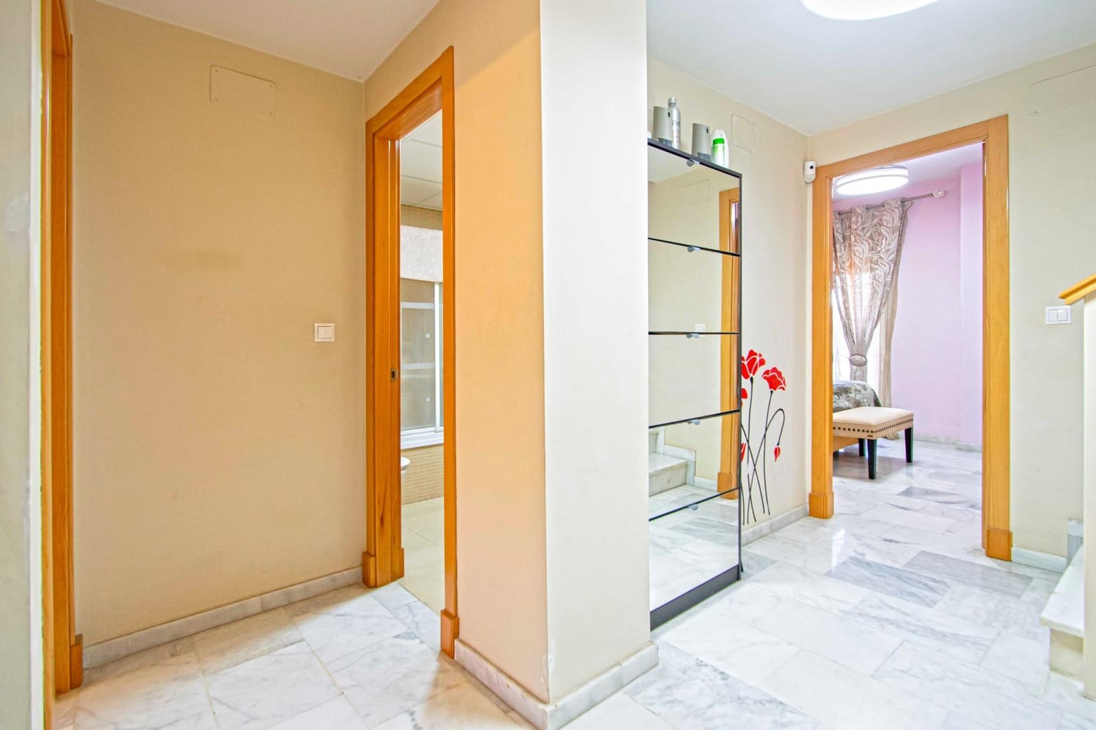 3 chambre Villa/Maison Mitoyenne à vendre à Montequinto avec garage - 339 000 € (Ref: 9437185)
