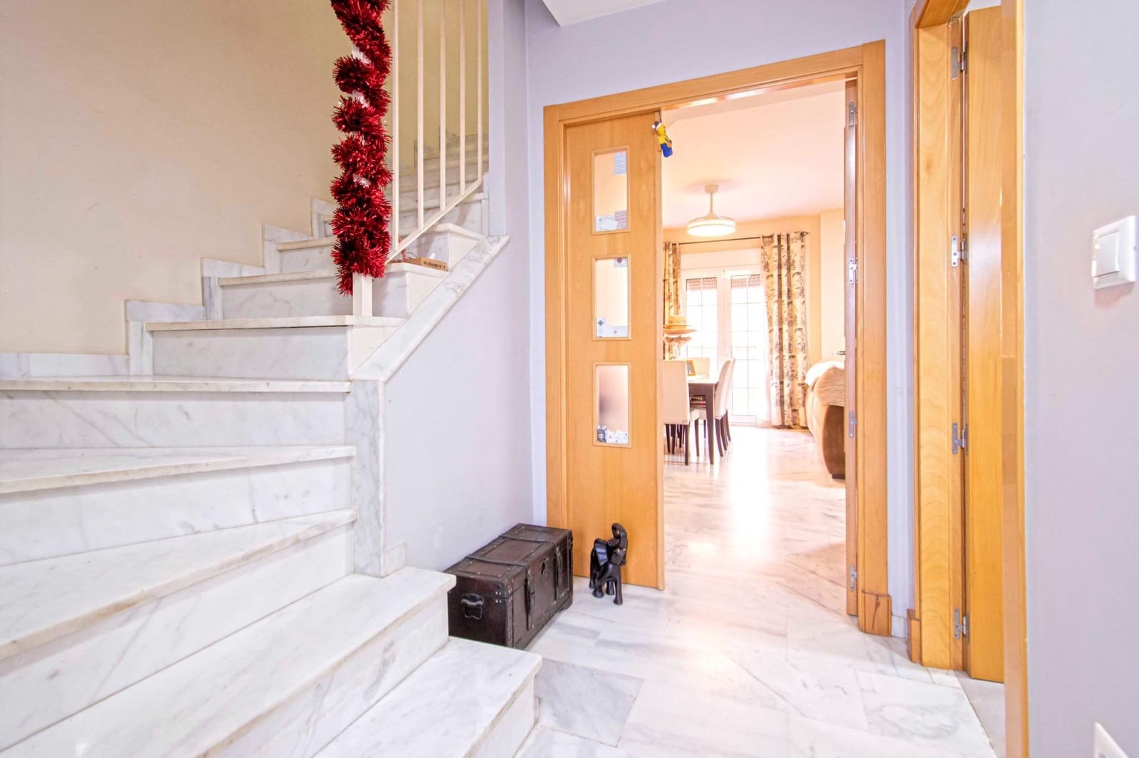 3 chambre Villa/Maison Mitoyenne à vendre à Montequinto avec garage - 339 000 € (Ref: 9437185)