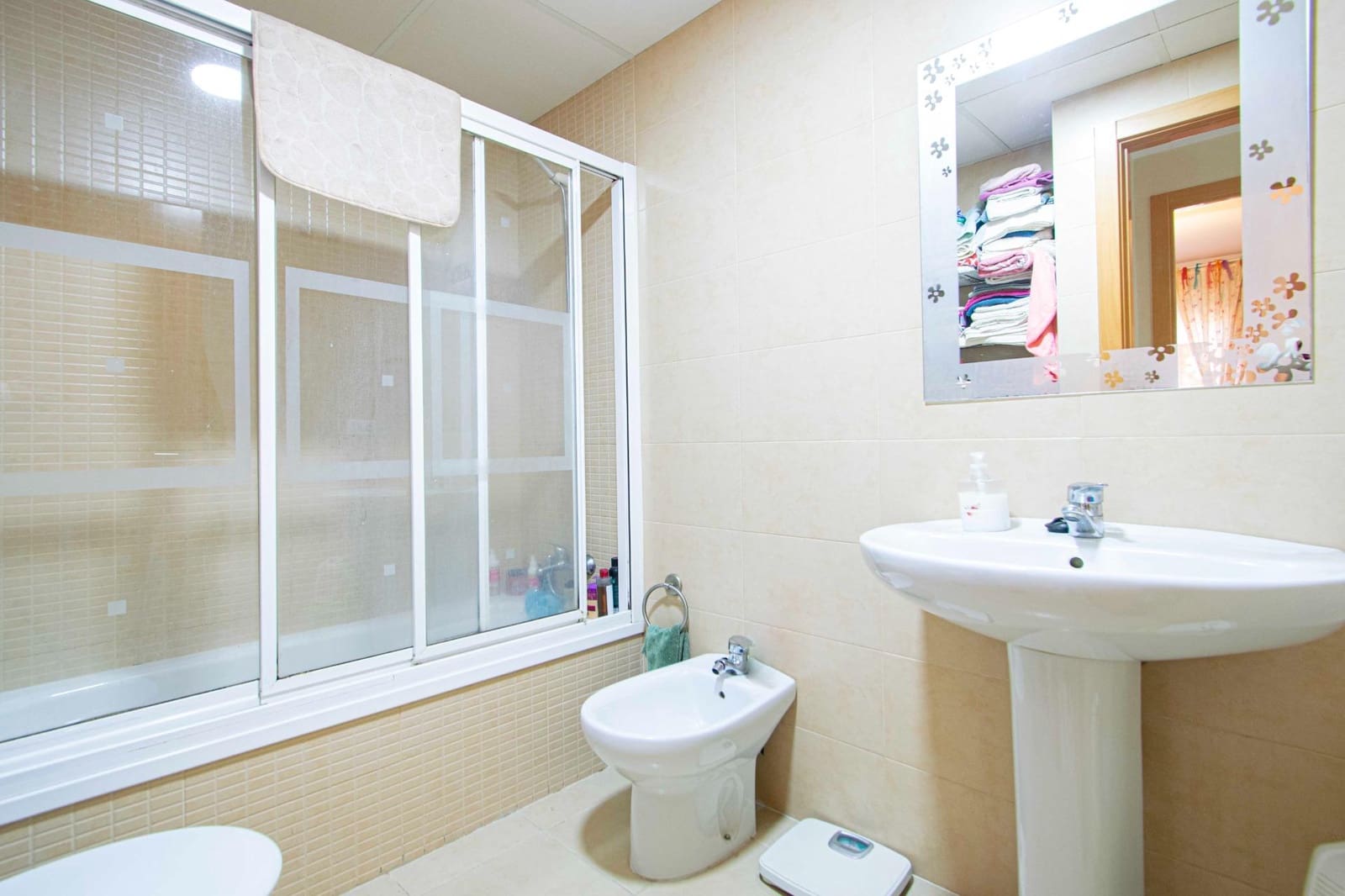 3 chambre Villa/Maison Mitoyenne à vendre à Montequinto avec garage - 339 000 € (Ref: 9437185)