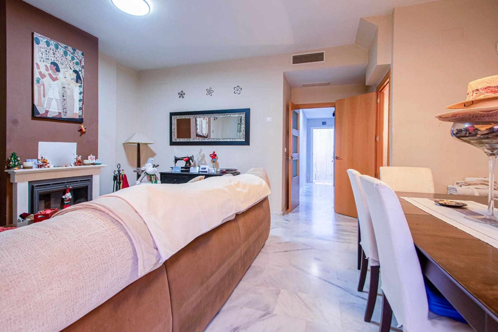 3 chambre Villa/Maison Mitoyenne à vendre à Montequinto avec garage - 339 000 € (Ref: 9437185)