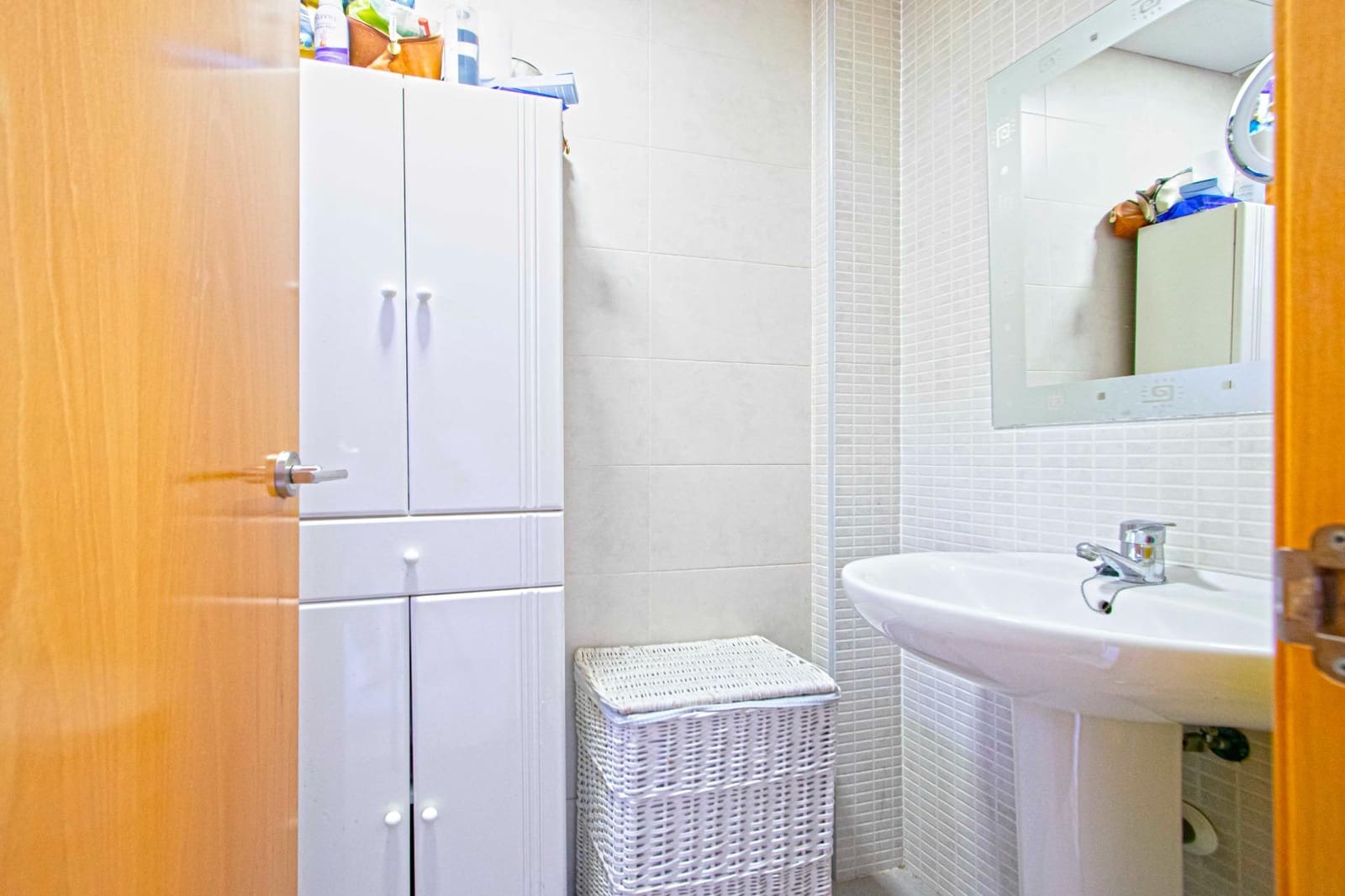3 chambre Villa/Maison Mitoyenne à vendre à Montequinto avec garage - 339 000 € (Ref: 9437185)
