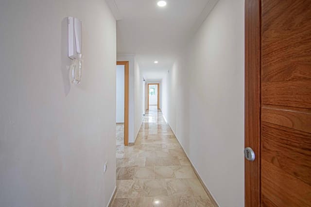 2 chambre Appartement à vendre à Alcalá del Río avec garage - 149 000 € (Ref: 9437186)