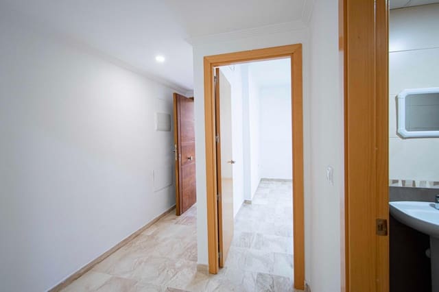 2 soveværelse Lejlighed til salg i Alcalá del Río med garage - € 149.000 (Ref: 9437186)