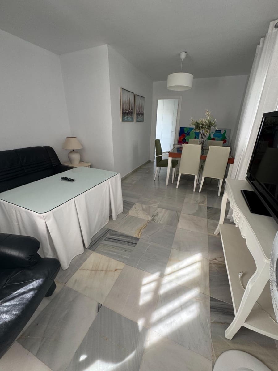 2 bedroom Flat for sale in El Puerto de Santa Maria - € 199,000 (Ref: 9437187)