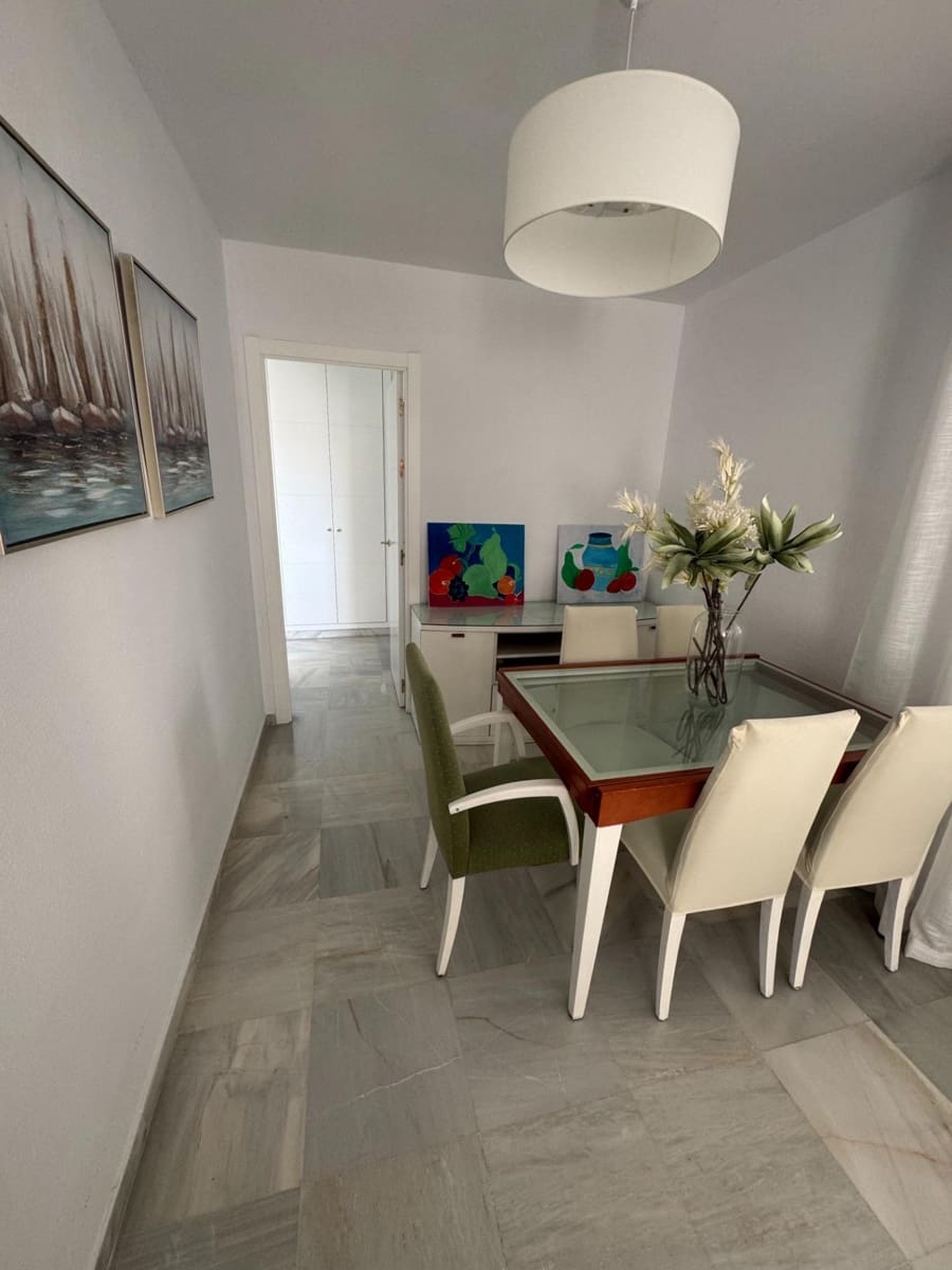 2 bedroom Flat for sale in El Puerto de Santa Maria - € 199,000 (Ref: 9437187)