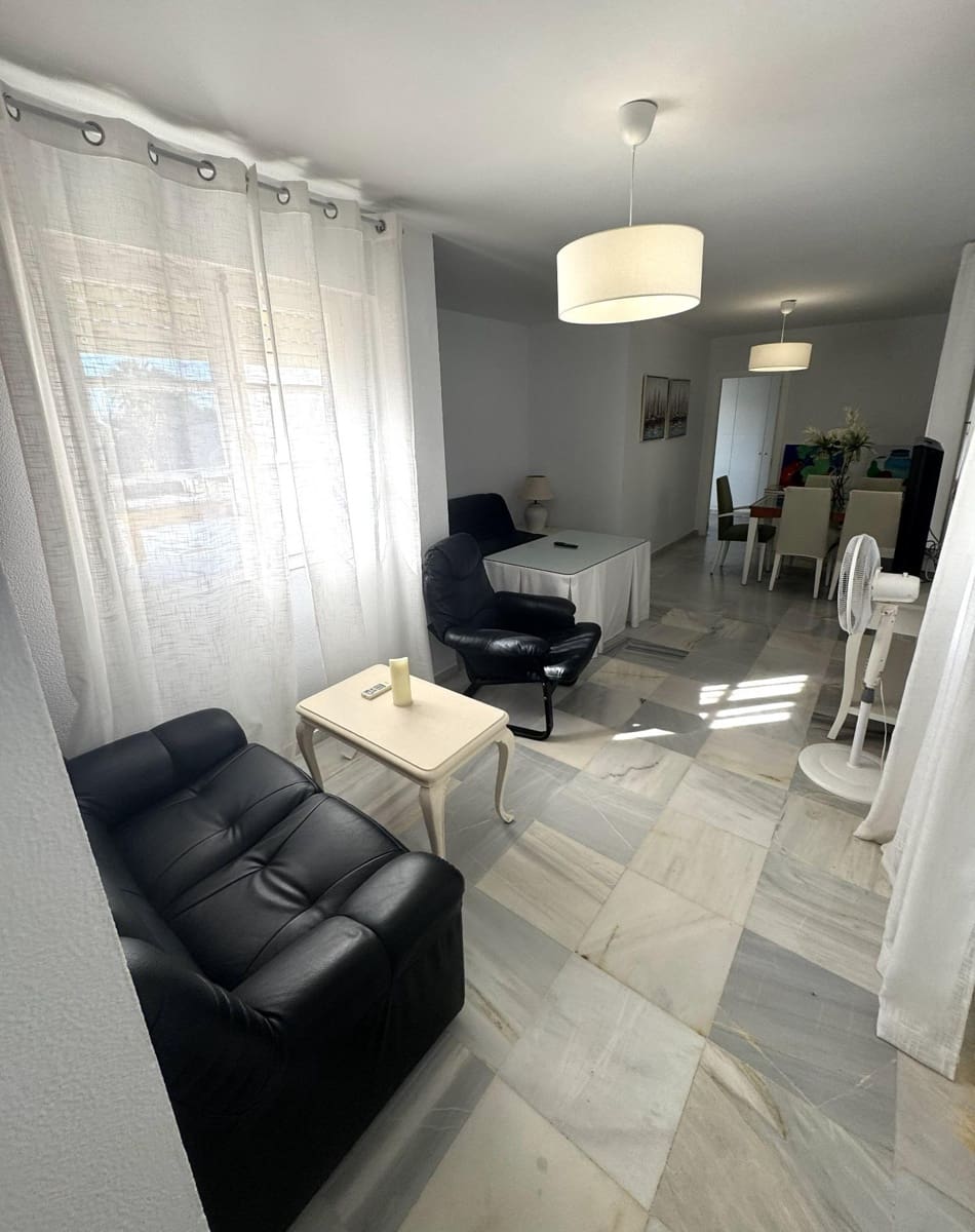 2 bedroom Flat for sale in El Puerto de Santa Maria - € 199,000 (Ref: 9437187)