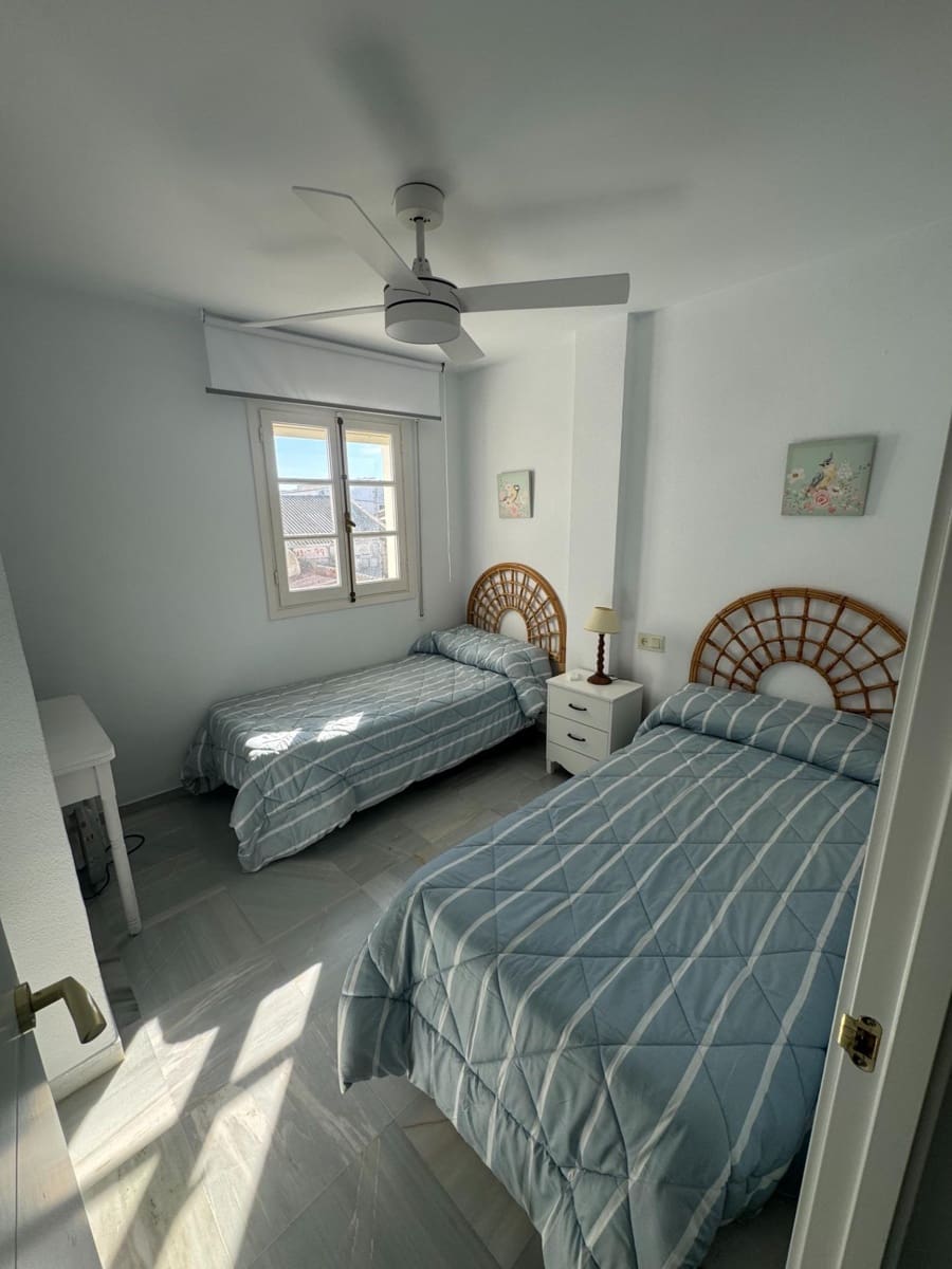 2 bedroom Flat for sale in El Puerto de Santa Maria - € 199,000 (Ref: 9437187)