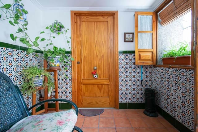 5 sovrum Radhus till salu i Sevilla stad - 835 000 € (Ref: 9437188)