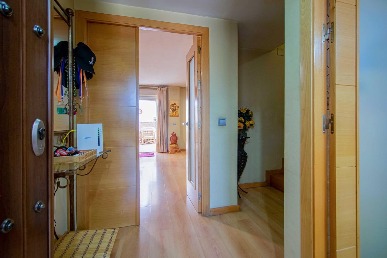 3 sovrum Radhus till salu i Sevilla stad - 330 000 € (Ref: 9437189)