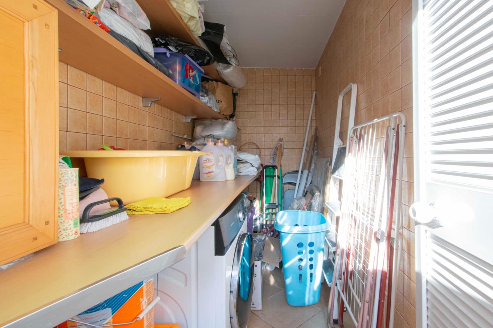 3 sovrum Radhus till salu i Sevilla stad - 330 000 € (Ref: 9437189)