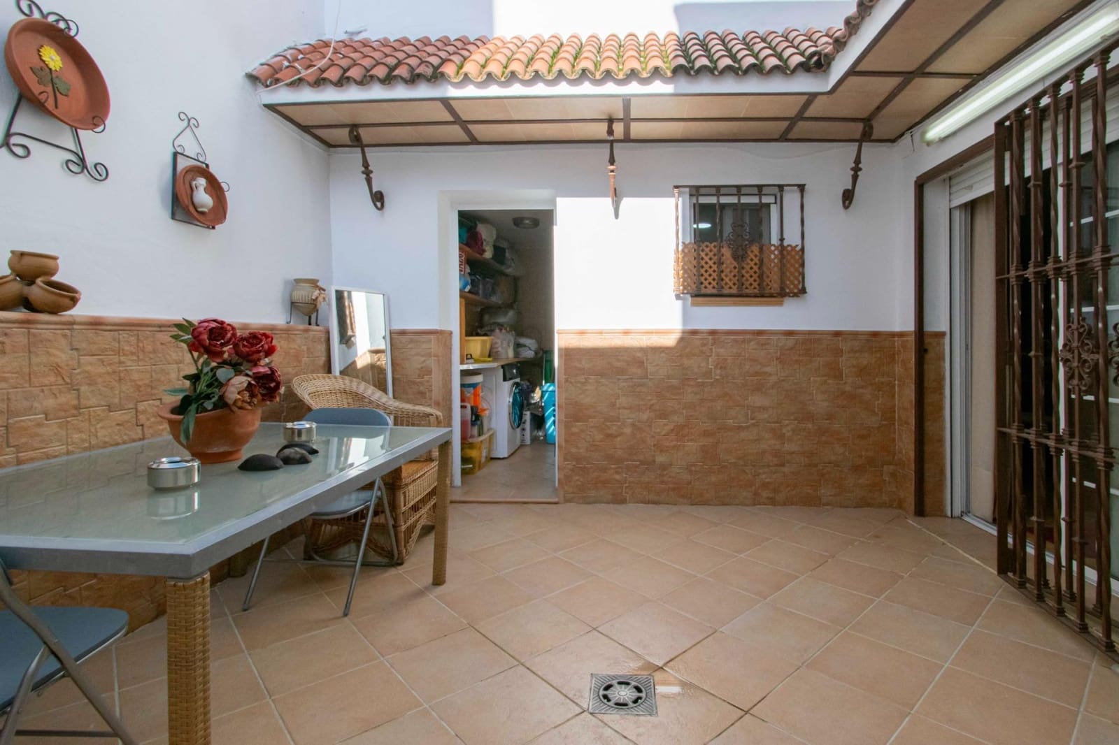 3 sovrum Radhus till salu i Sevilla stad - 330 000 € (Ref: 9437189)