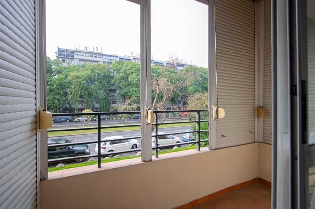 2 soverom Leilighet til salgs i Sevilla by med garasje - € 189 000 (Ref: 9437190)