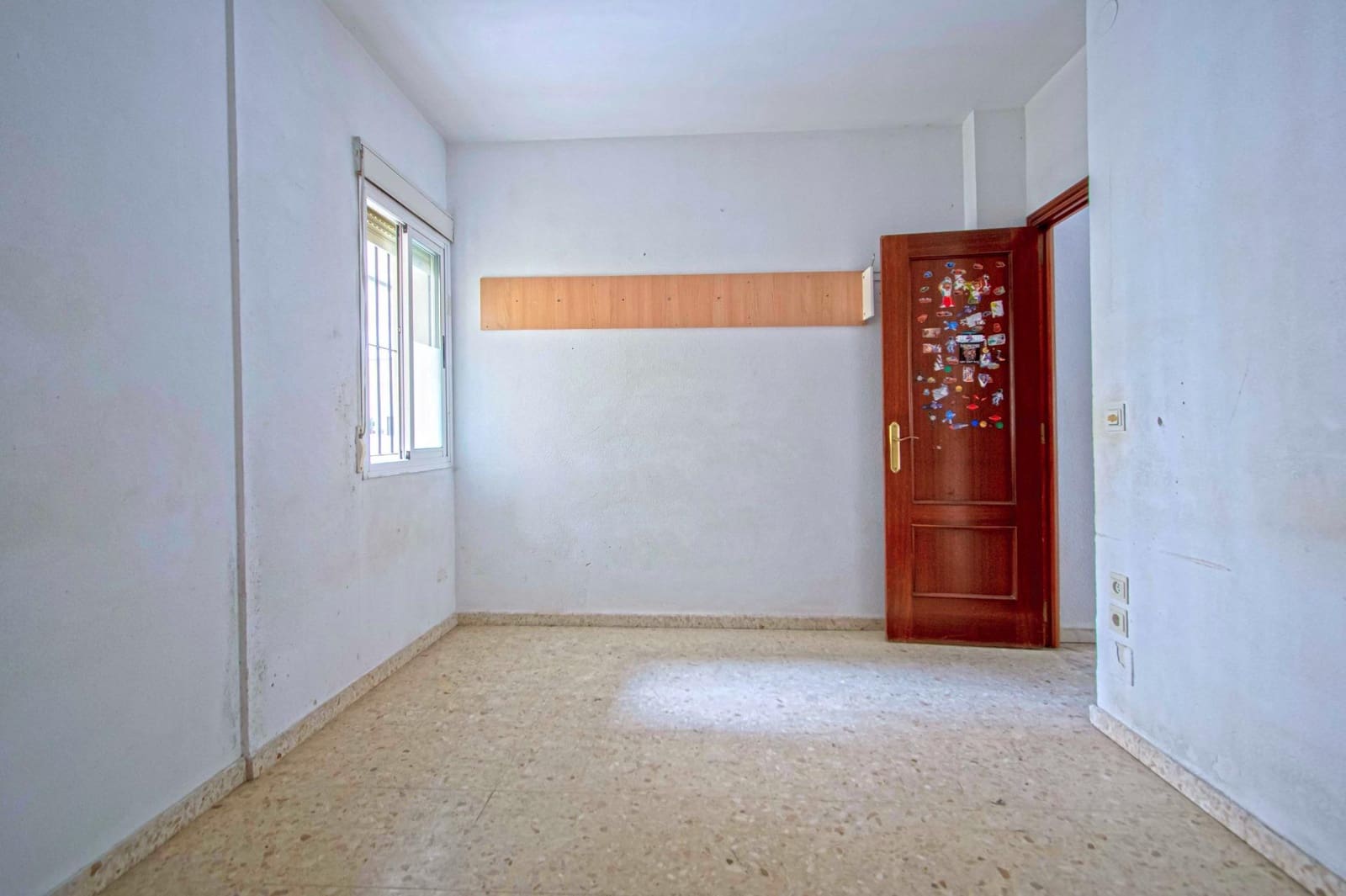 2 soverom Leilighet til salgs i Sevilla by med garasje - € 189 000 (Ref: 9437190)