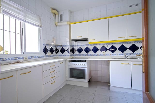 2 Zimmer Wohnung zu verkaufen in Sevilla Stadt mit Garage - 189.000 € (Ref: 9437190)
