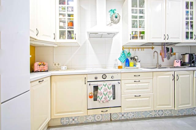 3 soverom Leilighet til salgs i Tomares med garasje - € 259 999 (Ref: 9440599)