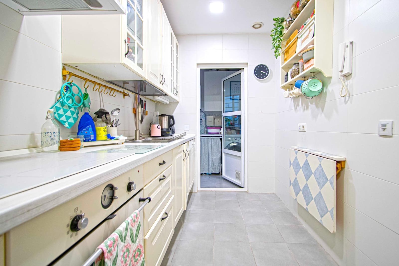 3 slaapkamer Flat te koop in Tomares met garage - € 245.000 (Ref: 9440599)