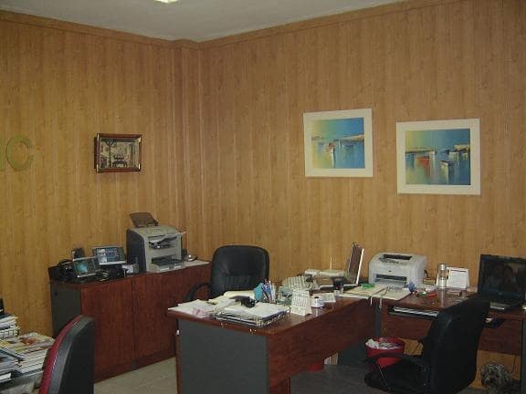 Kommersiell til salgs i Sevilla by - € 55 000 (Ref: 9440600)