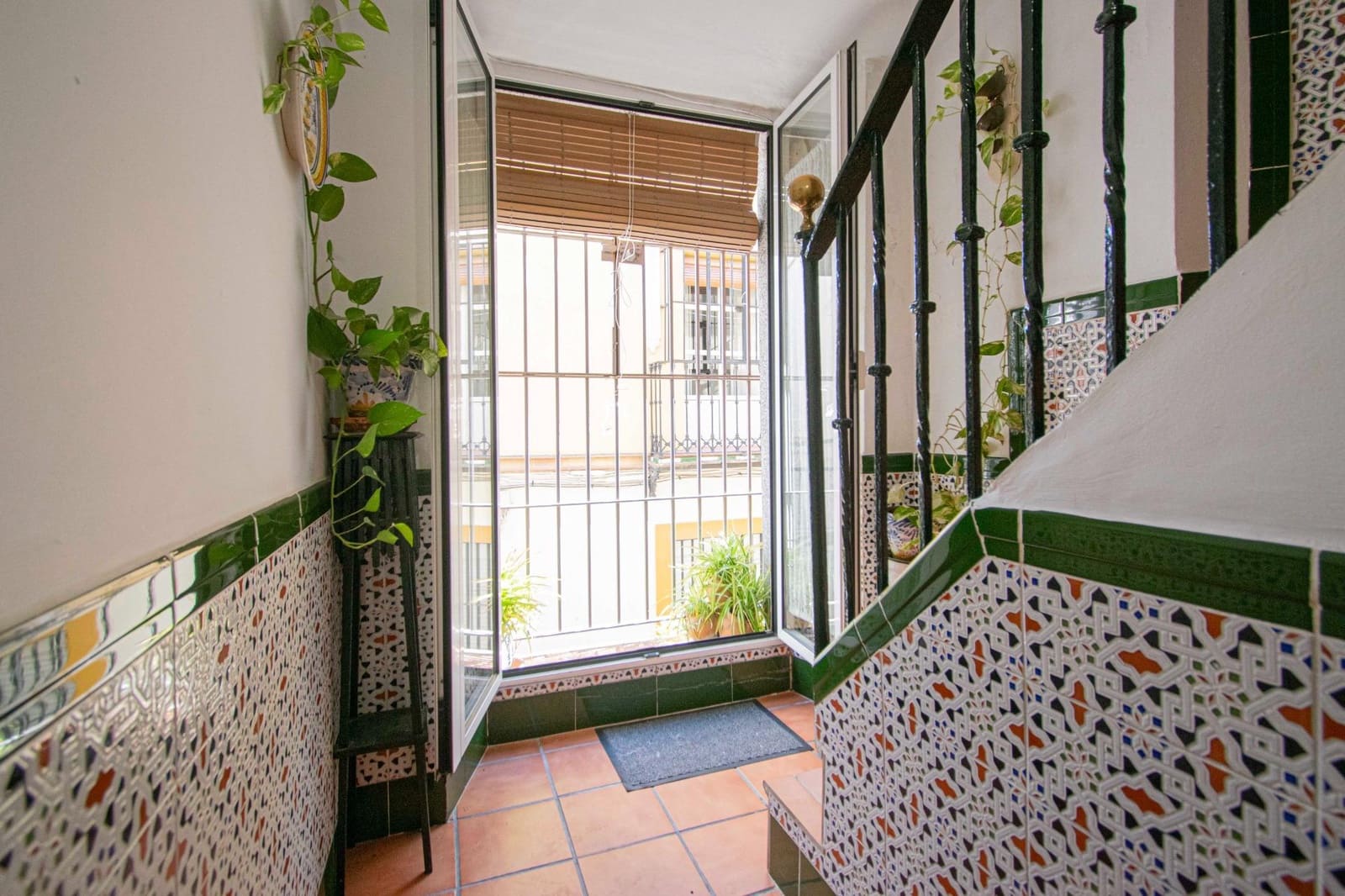 5 soverom Rekkehus til salgs i Sevilla by - € 835 000 (Ref: 9440601)