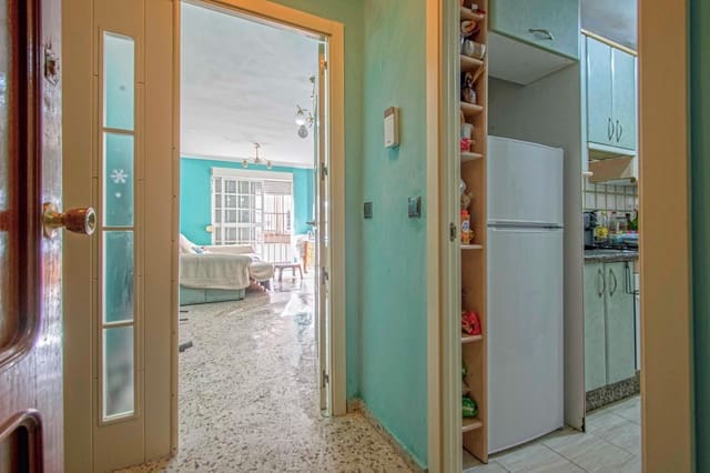 3 makuuhuone Asunto myytävänä paikassa Camas - 117 000 € (Ref: 9449376)