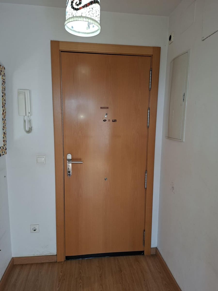 3 sovrum Lägenhet till salu i Sevilla stad med garage - 228 000 € (Ref: 9451083)