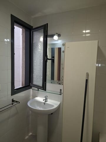 3 sovrum Lägenhet till salu i Sevilla stad med garage - 228 000 € (Ref: 9451083)