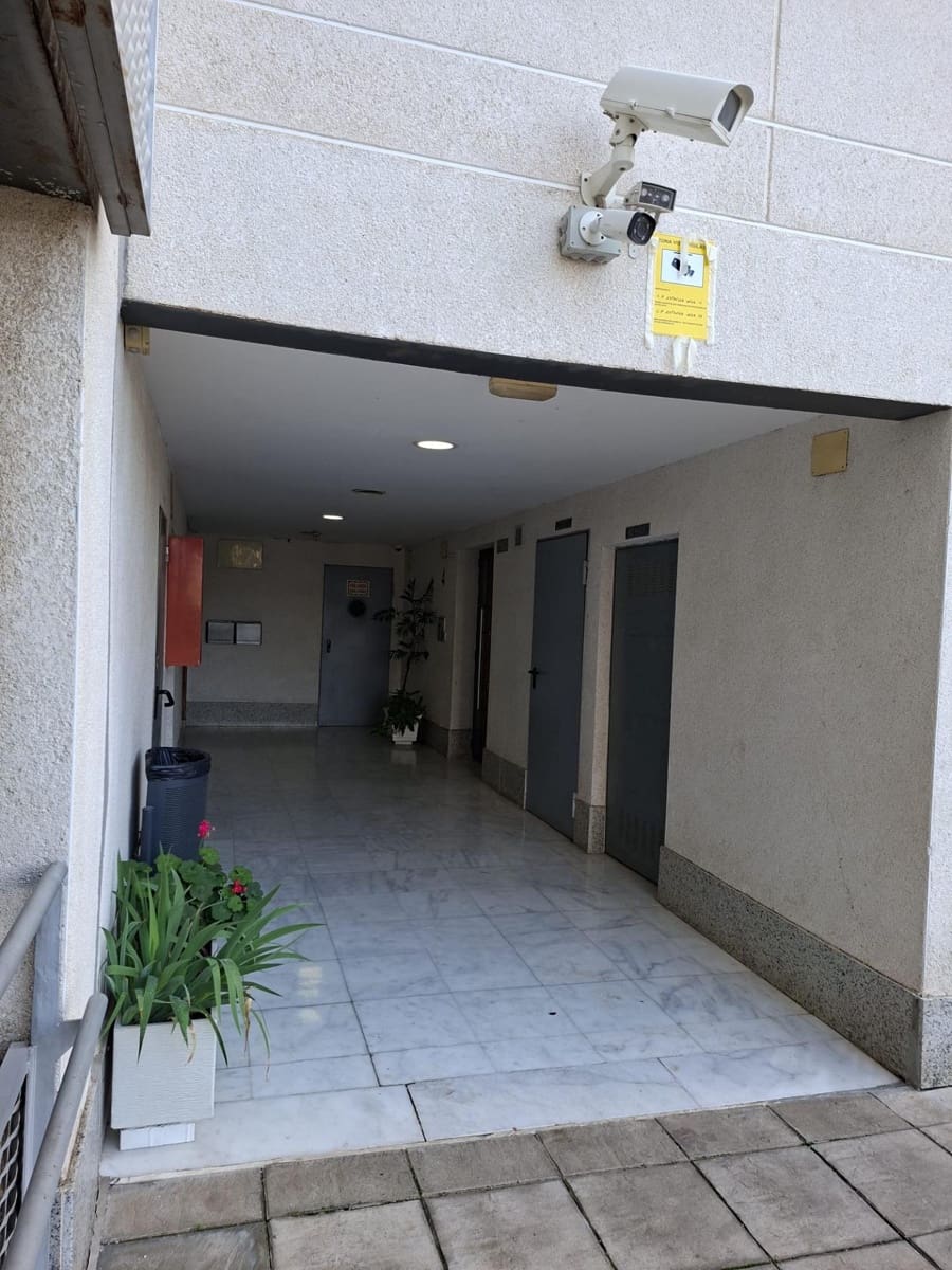 3 sovrum Lägenhet till salu i Sevilla stad med garage - 228 000 € (Ref: 9451083)