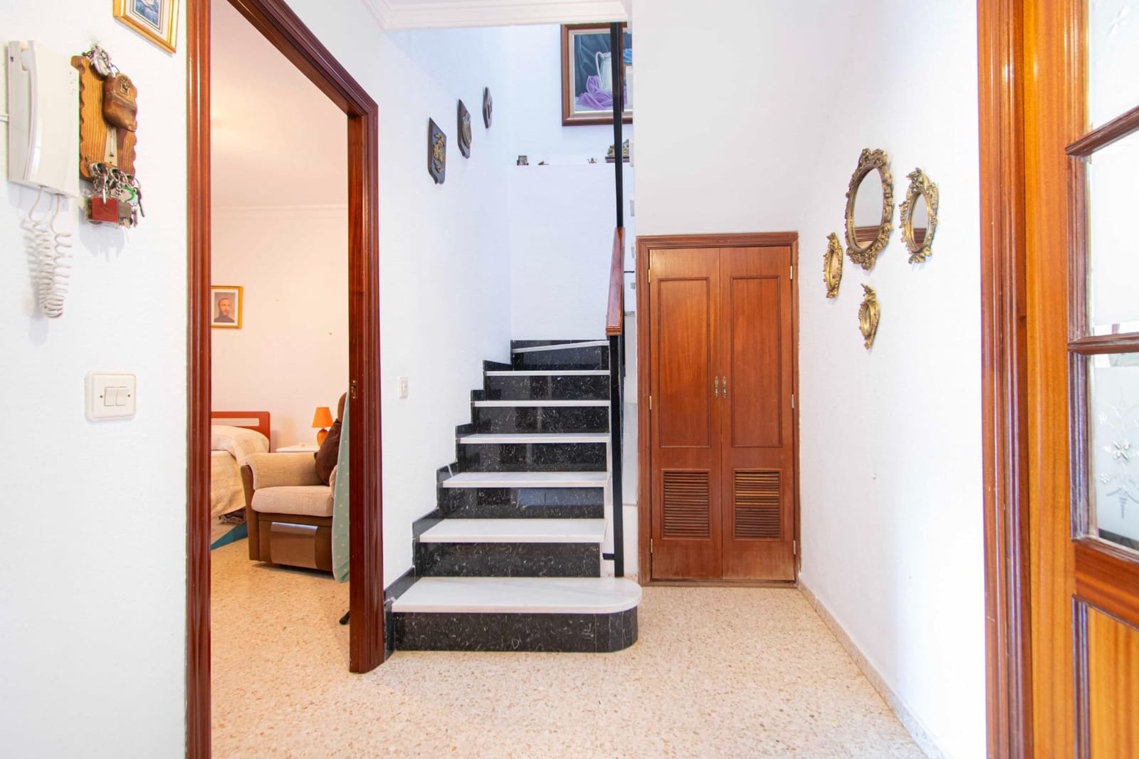 5 sypialnia Dom szeregowy na sprzedaż w Miasto Sewilla - 363 000 € (Ref: 9452204)