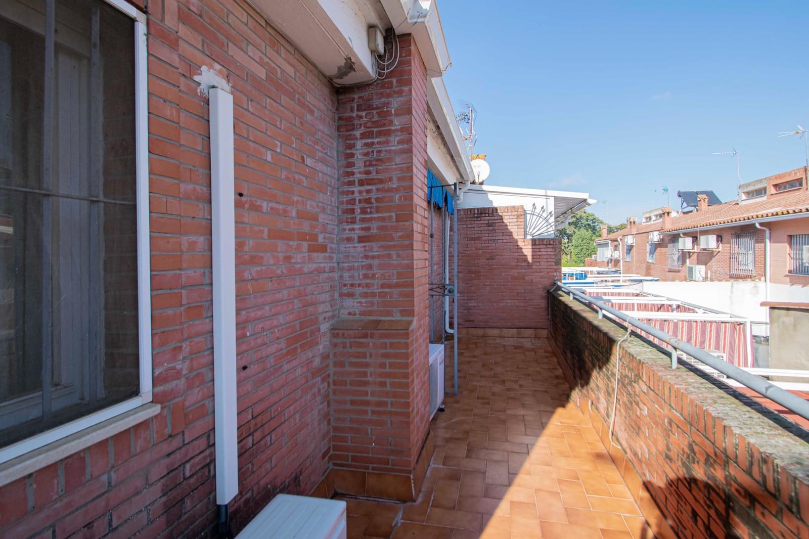 5 sypialnia Dom szeregowy na sprzedaż w Miasto Sewilla - 363 000 € (Ref: 9452204)