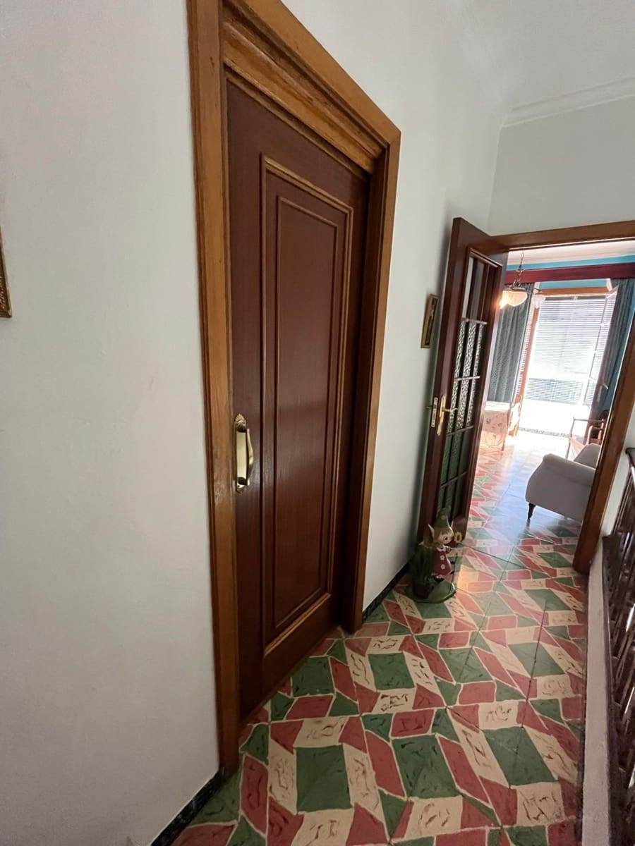 4 slaapkamer Huis te koop in Pilas - € 130.000 (Ref: 9452210)