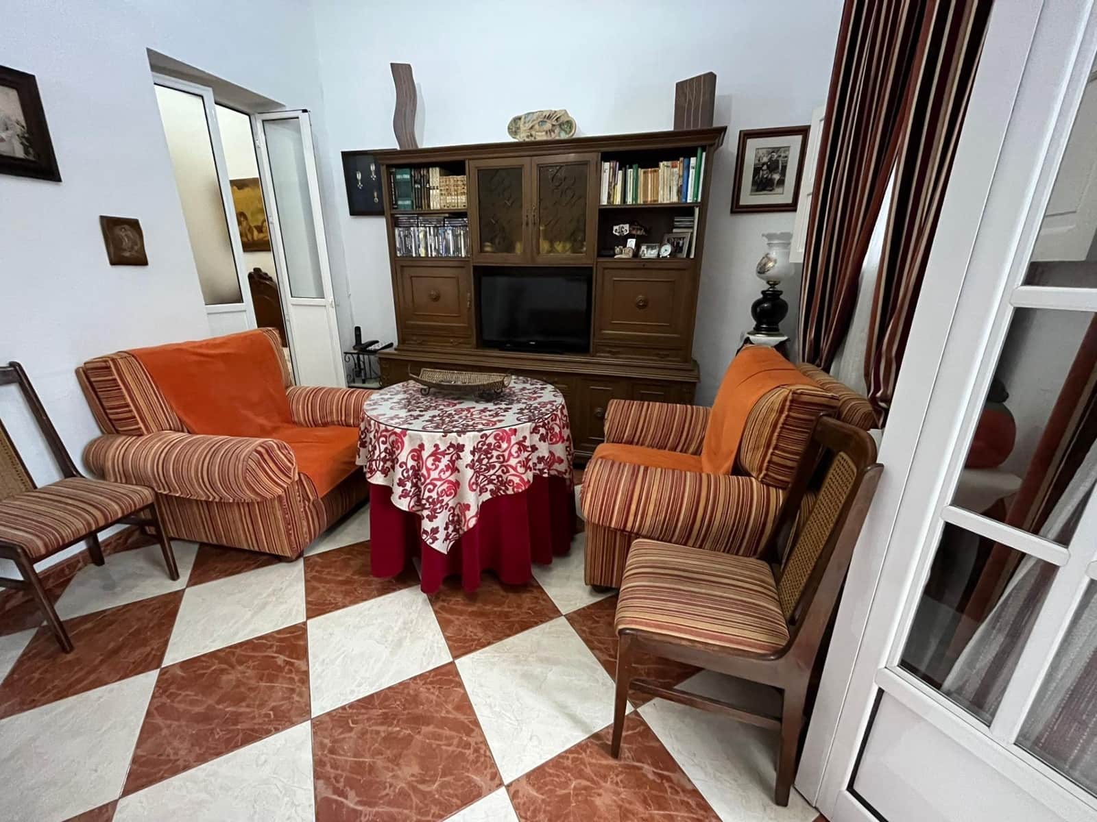 4 slaapkamer Huis te koop in Pilas - € 130.000 (Ref: 9452210)