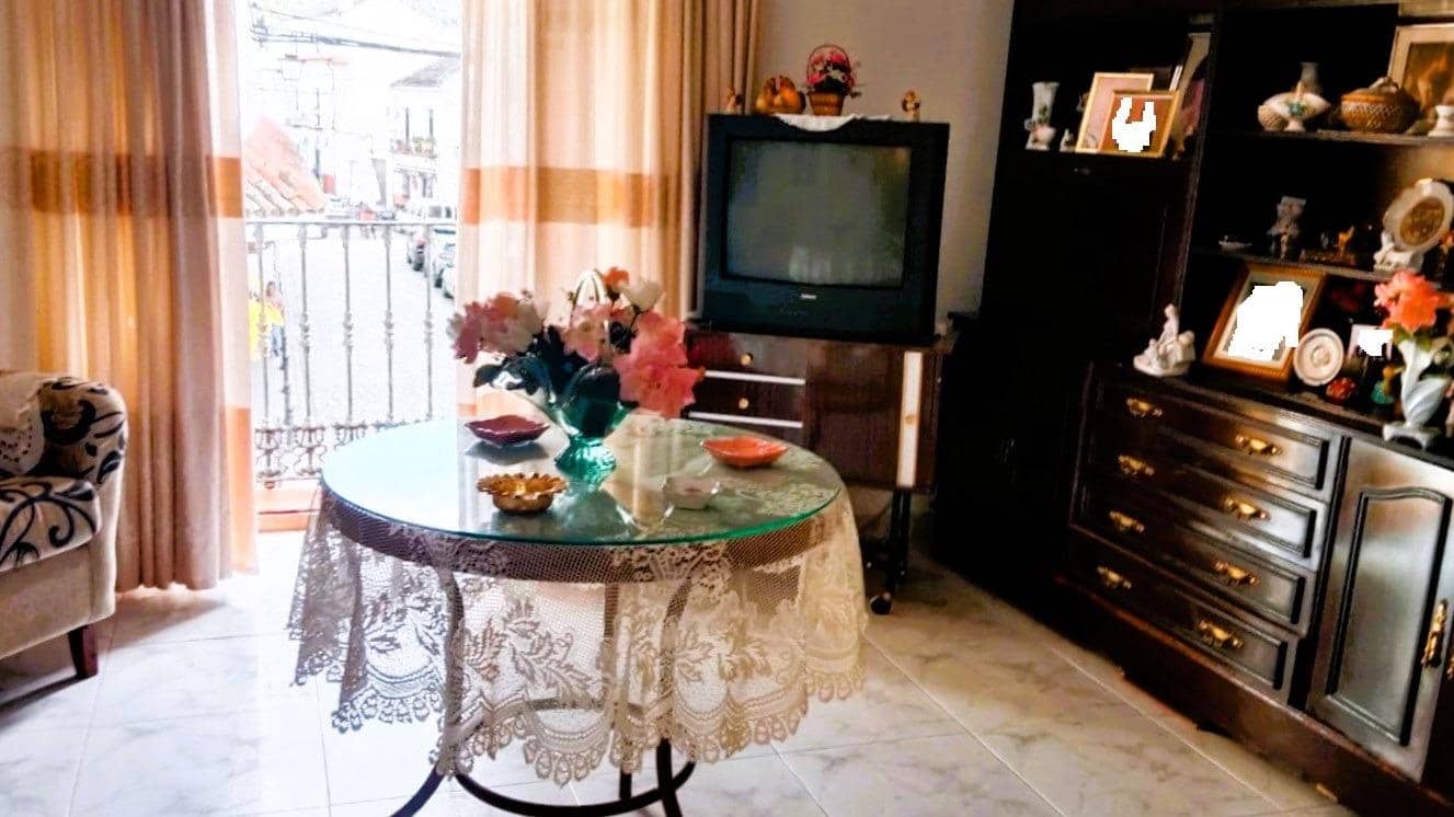 3 sovrum Hus till salu i Constantina med garage - 115 000 € (Ref: 9452211)