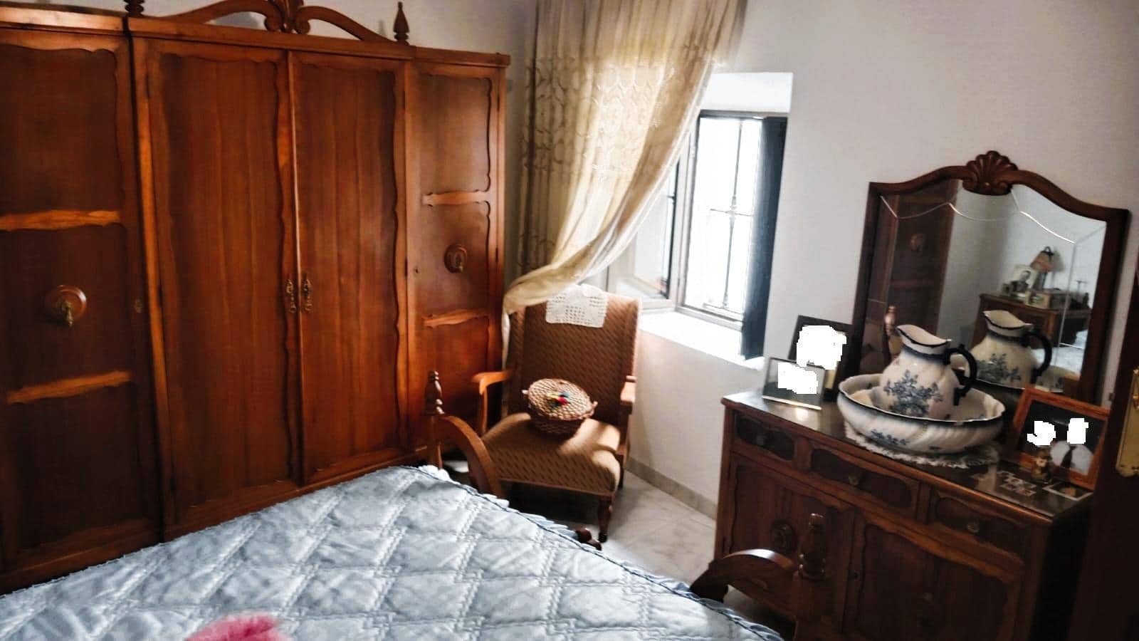 3 sovrum Hus till salu i Constantina med garage - 115 000 € (Ref: 9452211)