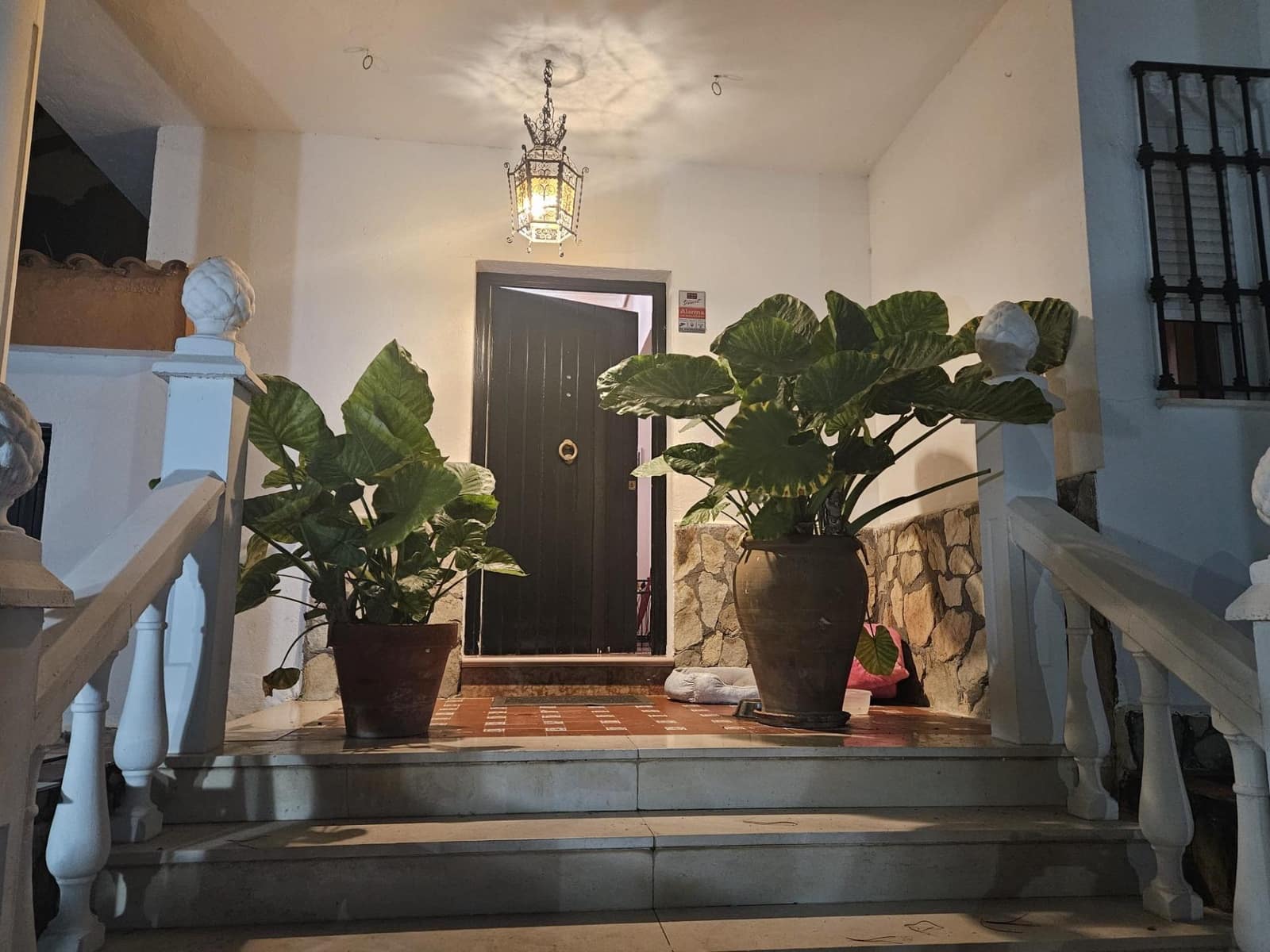 4 bedroom Villa for sale in Alcala de Guadaira with pool garage - € 339,000 (Ref: 9456341)