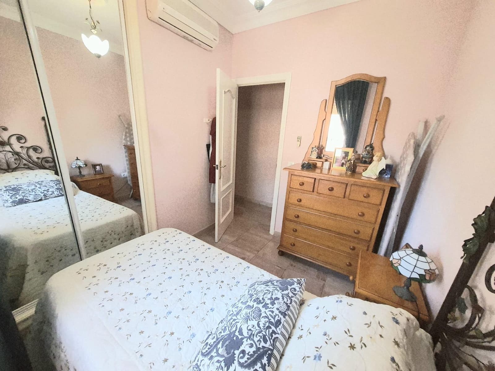 4 bedroom Villa for sale in Alcala de Guadaira with pool garage - € 339,000 (Ref: 9456341)