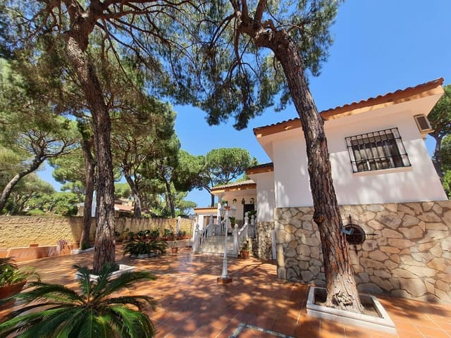 4 camera da letto Villa in vendita in Alcalá de Guadaira con piscina garage - 339.000 € (Rif: 9456341)