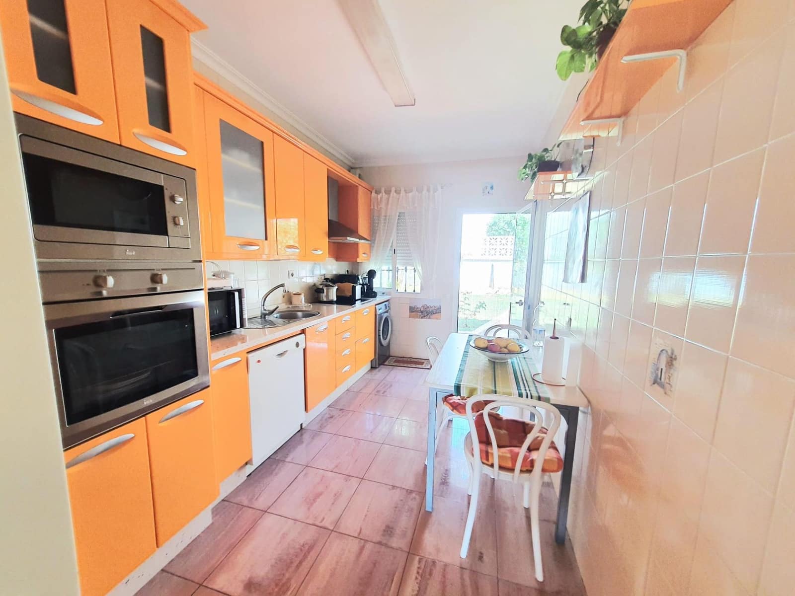 4 bedroom Villa for sale in Alcala de Guadaira with pool garage - € 339,000 (Ref: 9456341)