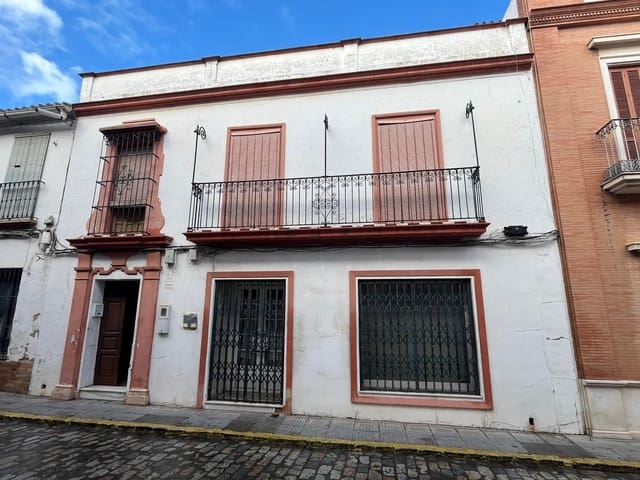 4 soverom Hus til salgs i La Palma del Condado - € 180 000 (Ref: 9456345)