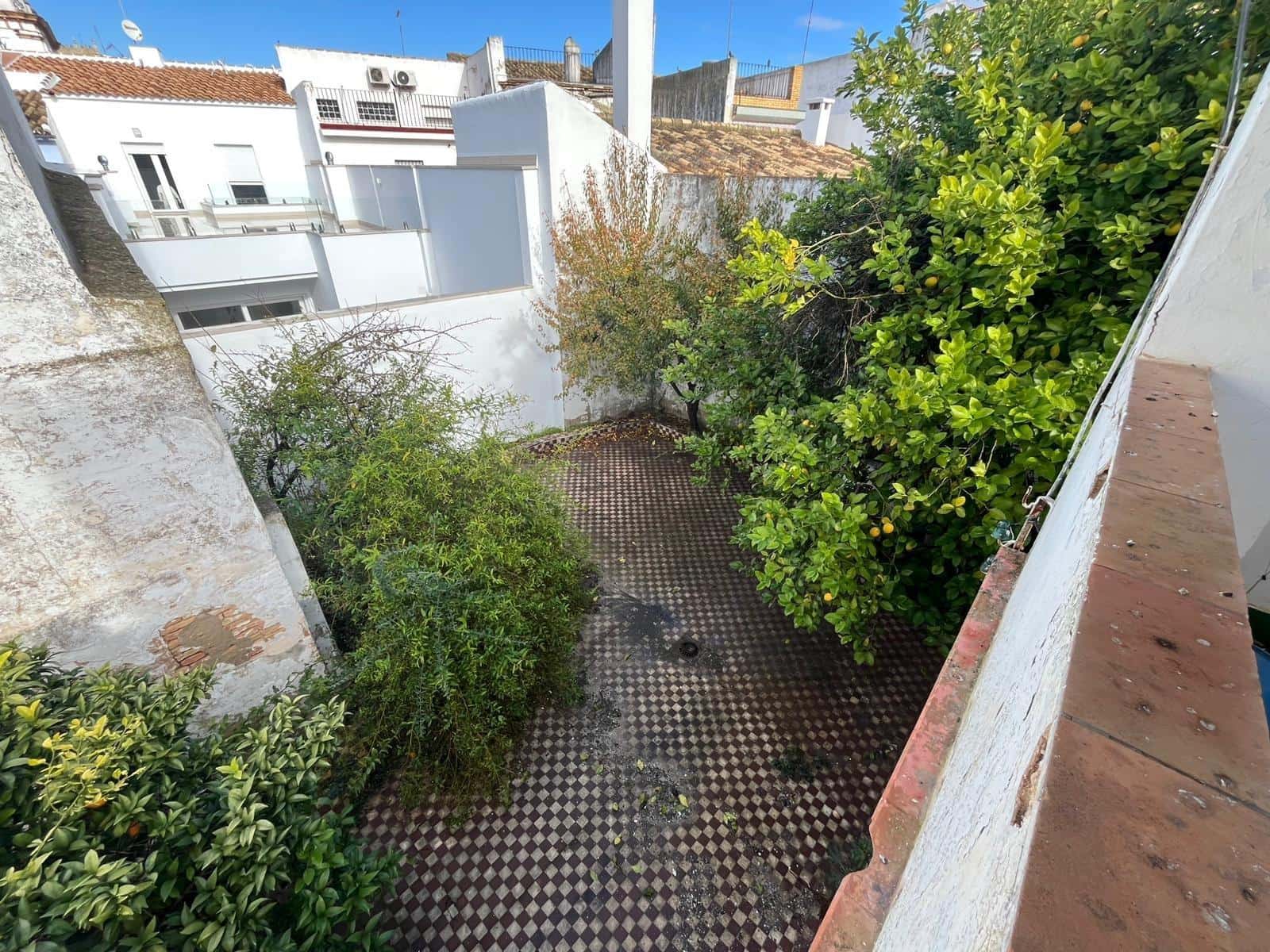 4 sypialnia Dom na sprzedaż w La Palma del Condado - 180 000 € (Ref: 9456345)