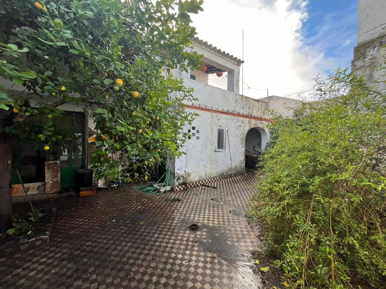 4 sypialnia Dom na sprzedaż w La Palma del Condado - 180 000 € (Ref: 9456345)