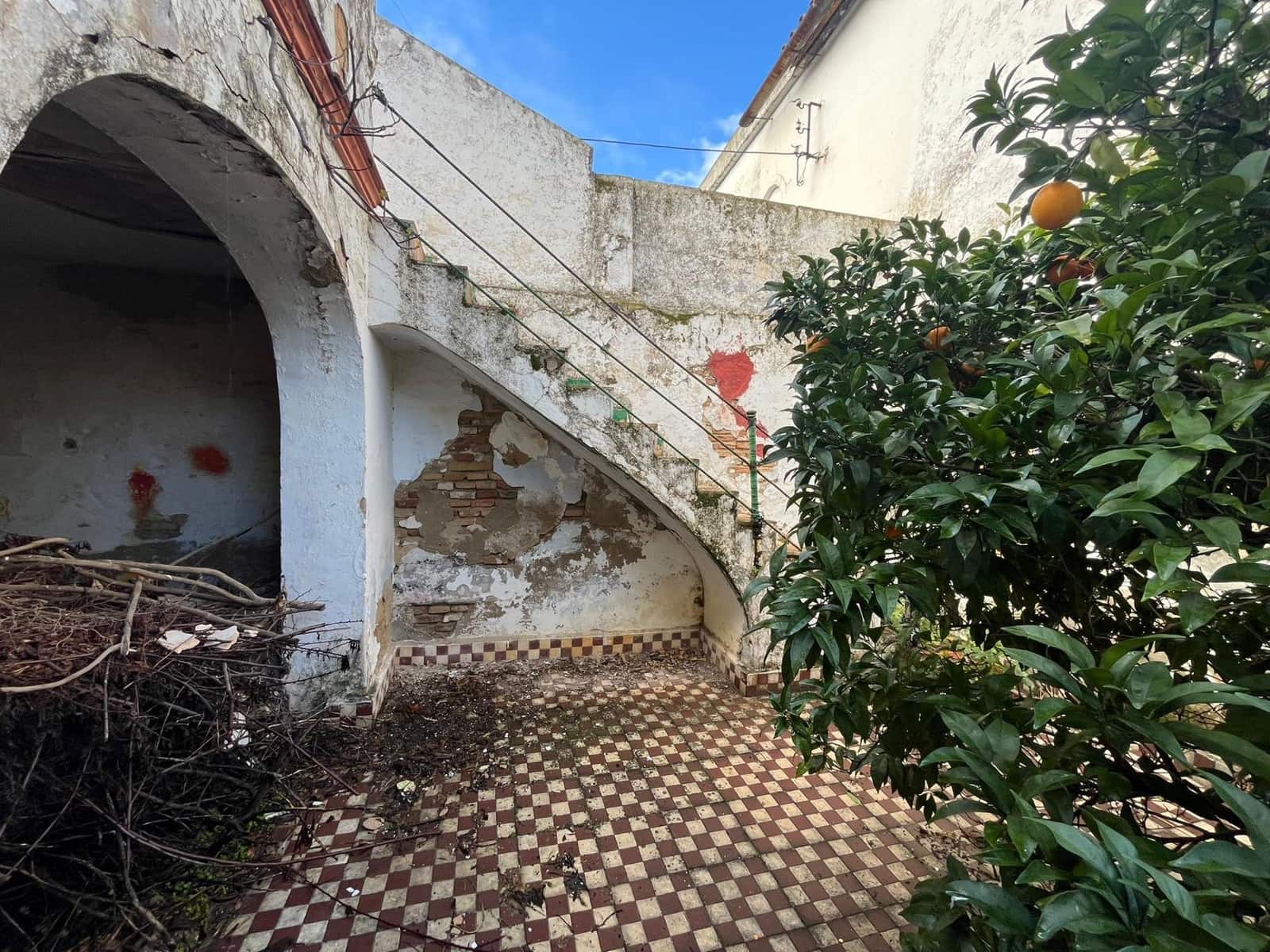 4 sypialnia Dom na sprzedaż w La Palma del Condado - 180 000 € (Ref: 9456345)