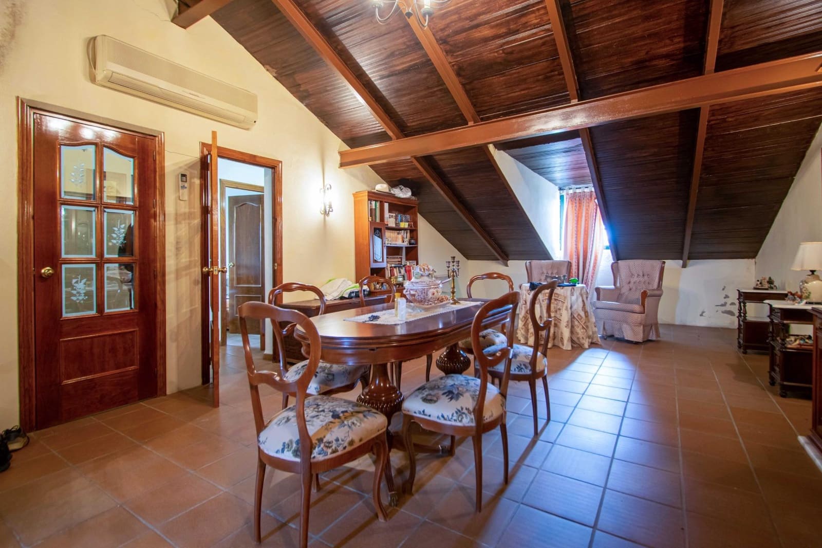 3 sypialnia Komercyjne na sprzedaż w Castilblanco de los Arroyos z garażem - 699 000 € (Ref: 9462436)