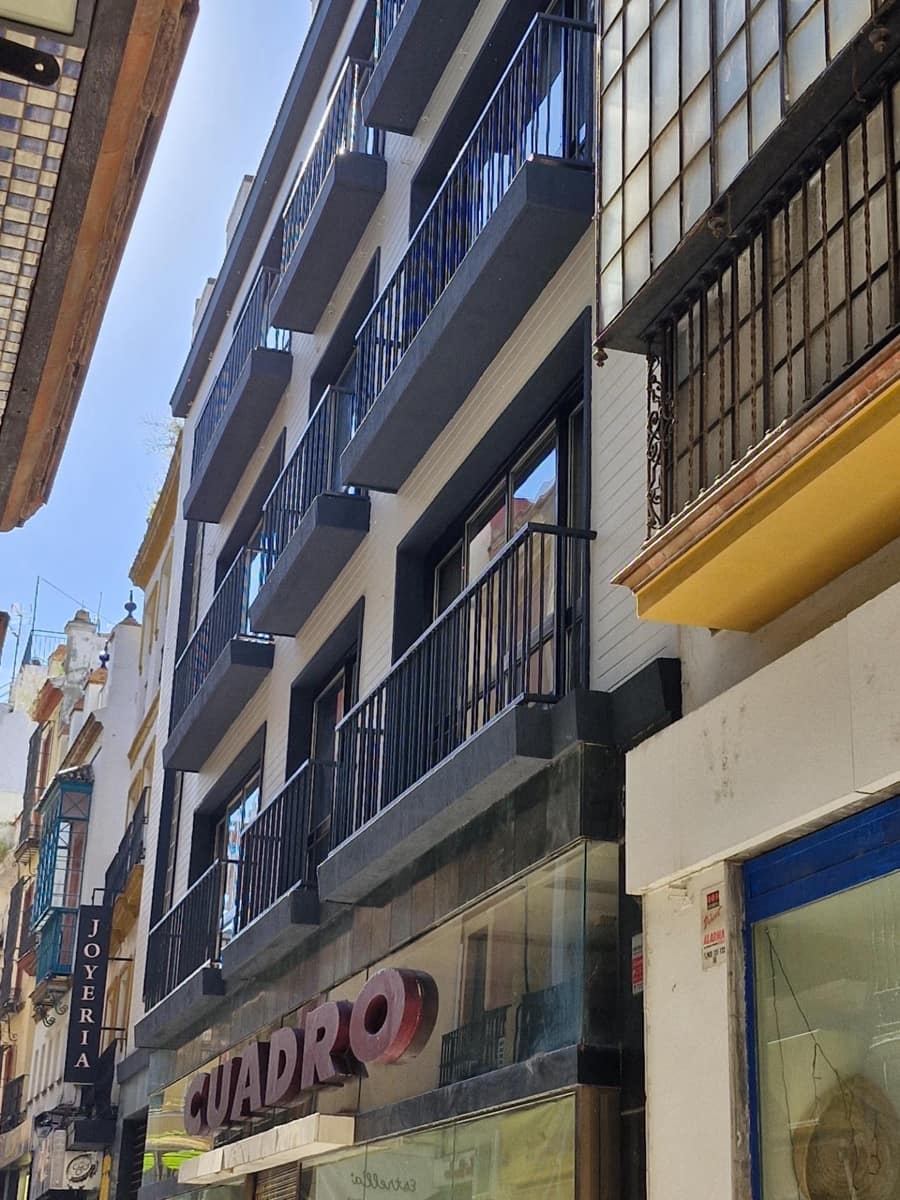 2 sovrum Lägenhet till salu i Sevilla stad - 450 000 € (Ref: 9462437)