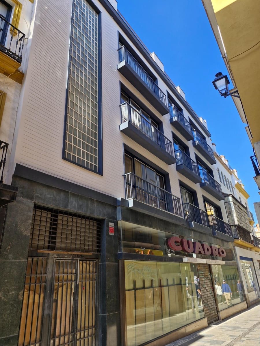 2 sovrum Lägenhet till salu i Sevilla stad - 450 000 € (Ref: 9462437)